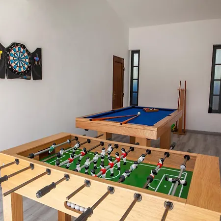 Villa In Portimao With Pool Near Beaches Villa Portimao