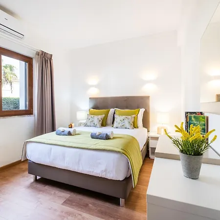 Villa In Portimao With Pool Near Beaches Villa